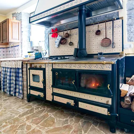 Il Bosco Di Silvia 3* Bosco (Parma)